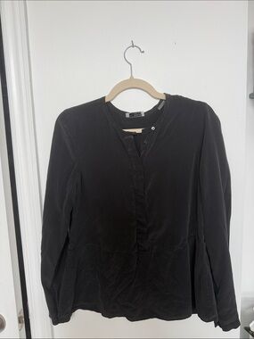 Equipment 100% SILK Black Button-Front Blouse